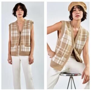 Aritzia Wilfred Hattie Vest Size XS Plaid V Neck Sweater Vest Tan White Wool